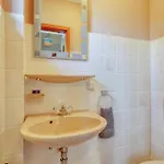 2 Bedroom Amazing In Feriehus Kollmar