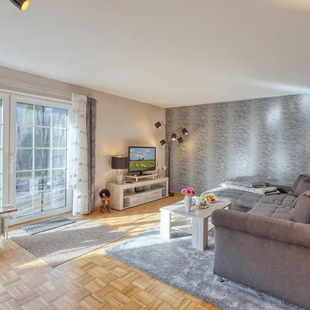 Lovely Home In Kollmar With Wifi *