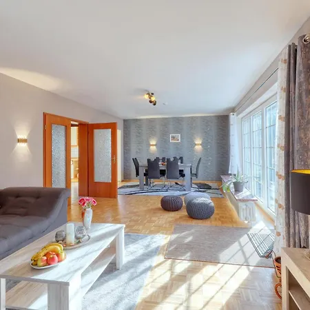 Holiday home 2 Bedroom Pet Friendly In